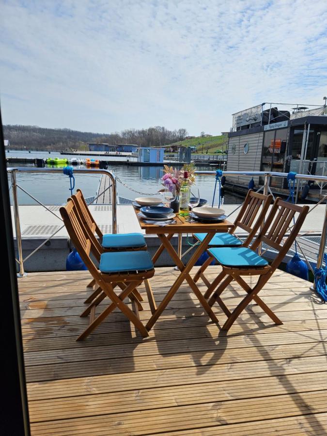 Mobiles Hausboot El'Milia Hotel Braunsbedra ภายนอก รูปภาพ